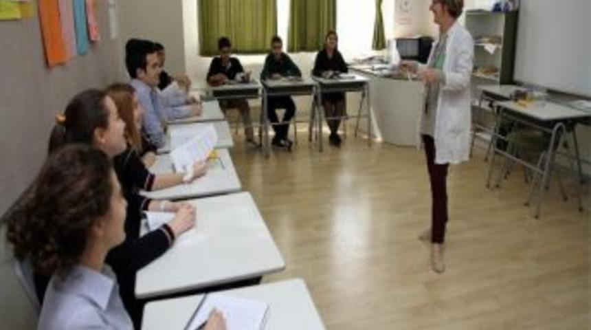 &Ouml;zel Sanko Liseleri İngilizce Dil Eğitiminde &Ccedil;ıtayı Y&uuml;kseltti