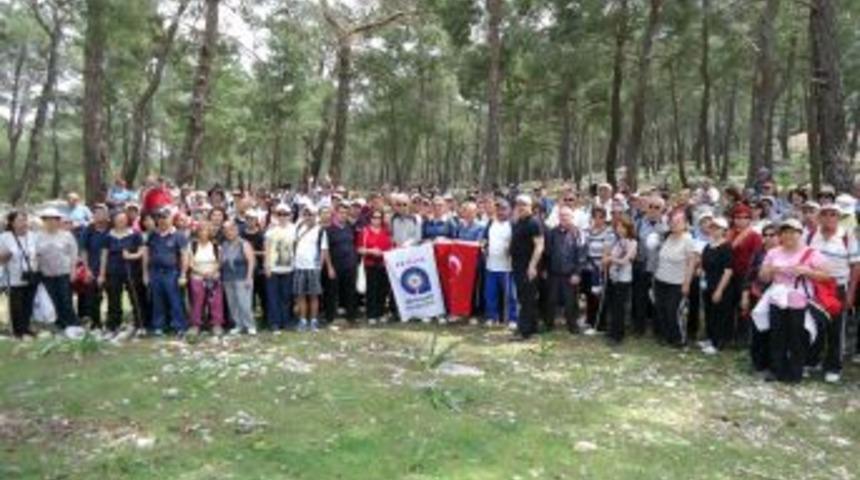 Doğaseverler 9 Kilometre Y&uuml;r&uuml;d&uuml;