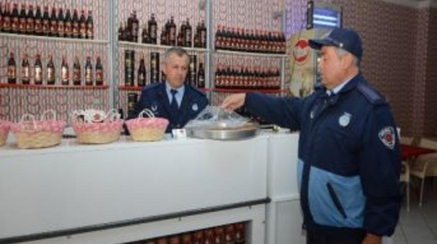 Zabıtadan &Ccedil;iğ K&ouml;ftecilere Denetim