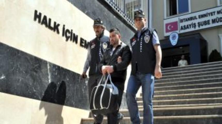 Tartıştığı &uuml;vey babasını &ouml;ld&uuml;rd&uuml;