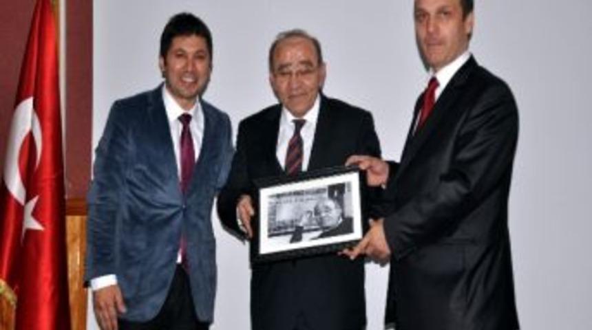 Kgd&rsquo;den Bila&rsquo;ya Fotoğraf S&uuml;rprizi