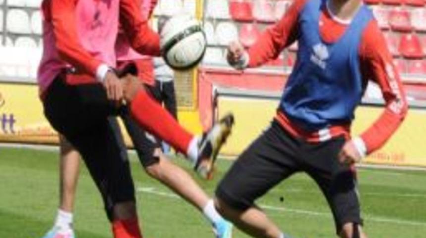 1461 Trabzon Provası Stadyumda