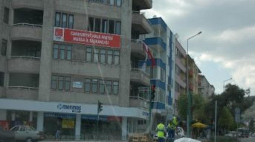 Muğla Sokaklarına Kılı&ccedil;daroğlu Makyajı