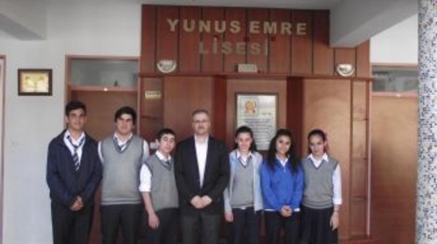 İneg&ouml;l Yunus Emre Lisesi &Ouml;ğrencilerinden Suriyeli Sığınmacılara Yardım