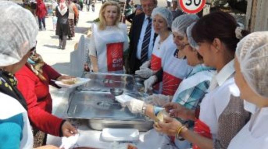 Chp&rsquo;nin &lsquo;pilav Bahane&rsquo; Etkinliği Devam Ediyor