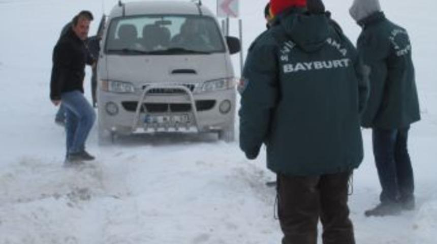 Soğanlı Dağı'nda Tipide Mahsur Kalan Vatandaşlar Kurtarıldı