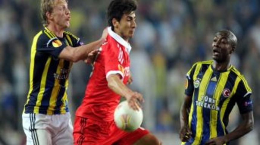 Fenerbah&ccedil;e, Final Yolunda Benfica Ile Karşılaşıyor