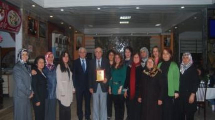 Kula Vergi Dairesi'nden Veda Yemeği