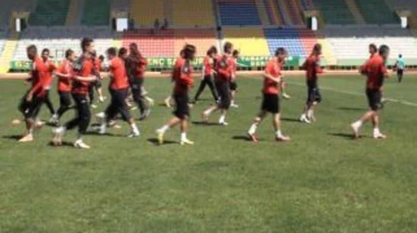 &Ccedil;etiner: Denizli&rsquo;ye kazanmak i&ccedil;in gidiyoruz