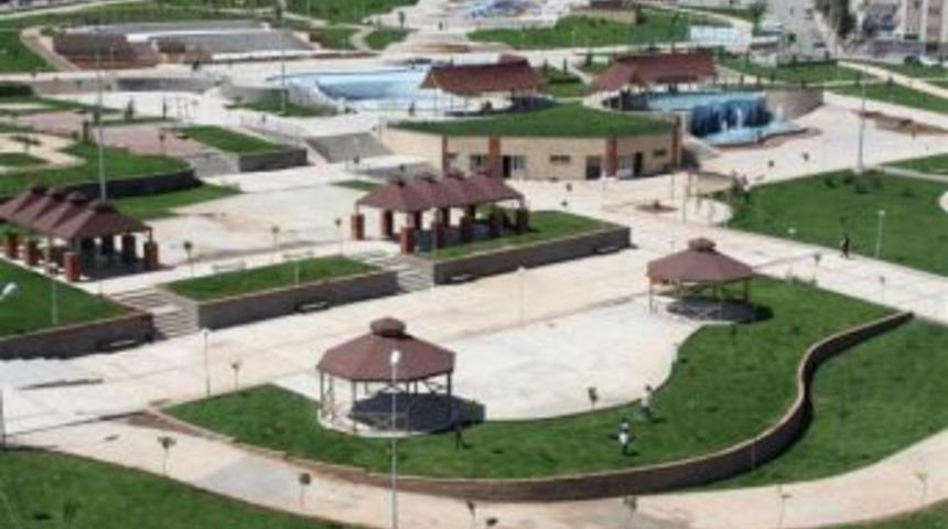 Urfa&rsquo;da Turgut &Ouml;zal parkı hizmete girdi
