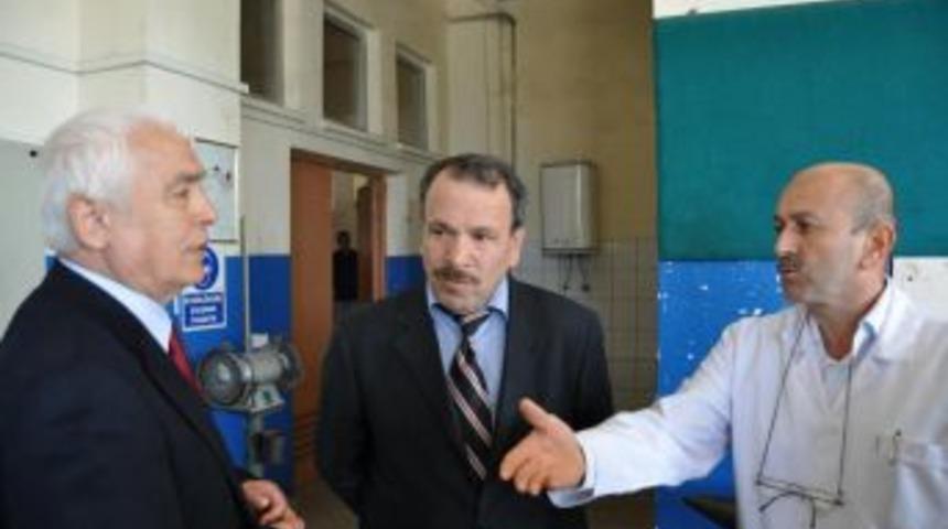 MYO M&uuml;d&uuml;r&uuml; Henden, İMKB EML'yi ziyaret etti