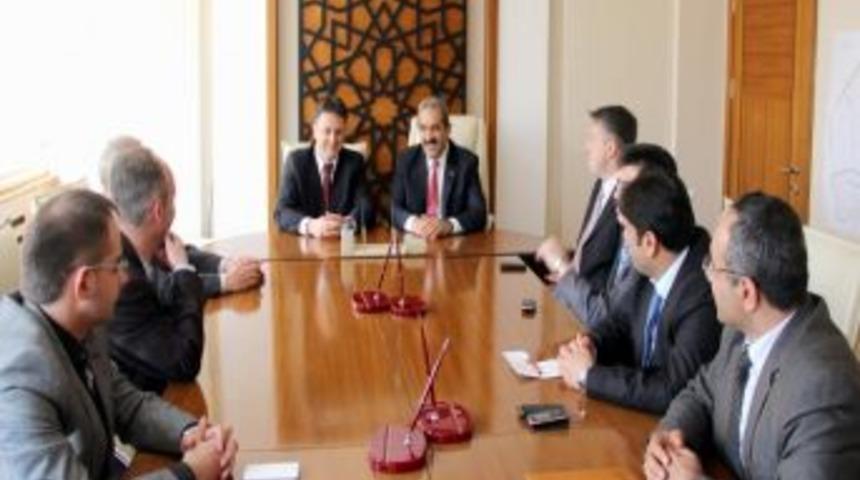 Kardeş Gradaca&ccedil; Belediyesi&rsquo;nden, Sivas Belediyesine Ziyaret