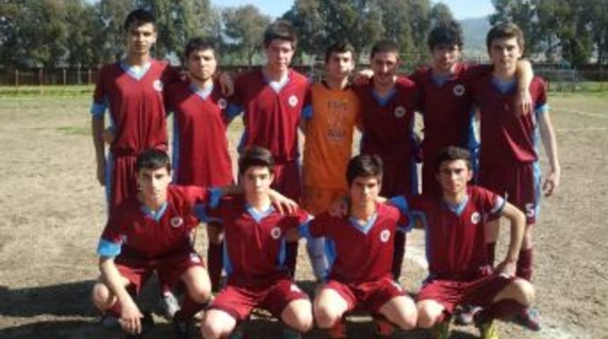 Sel&ccedil;uk Gen&ccedil;likspor Antren&ouml;r&uuml;nden Hakeme Sitem