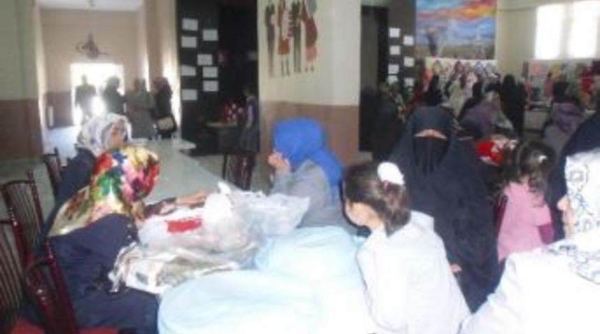 Tortum M&uuml;ft&uuml;l&uuml;ğ&uuml; Tarafından Hayır &Ccedil;arşısı A&ccedil;ıldı