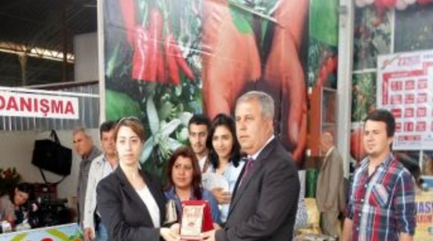 -elmalı Myo Seracılık Programı &Ouml;ğrencileri Fuarı Ziyaret Etti