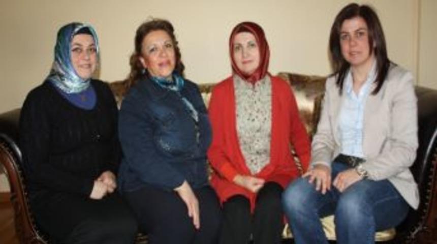 Ak Parti D&uuml;zce Kadın Kollarından G&ouml;n&uuml;l El&ccedil;ileri Projesine Destek