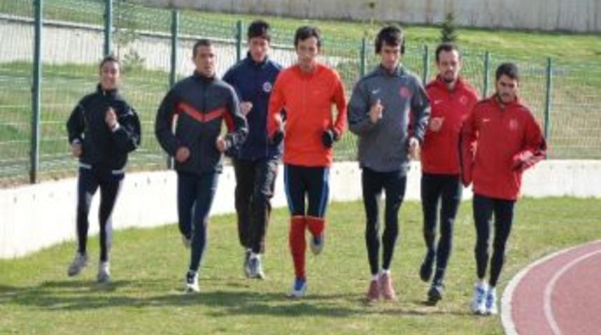 Atletler Erzurum&rsquo;da Kampa Girdi