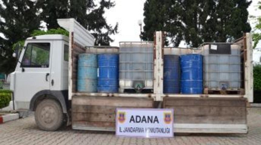 Adana'da 5 Bin Litre Ka&ccedil;ak Akaryakıt Ele Ge&ccedil;irildi