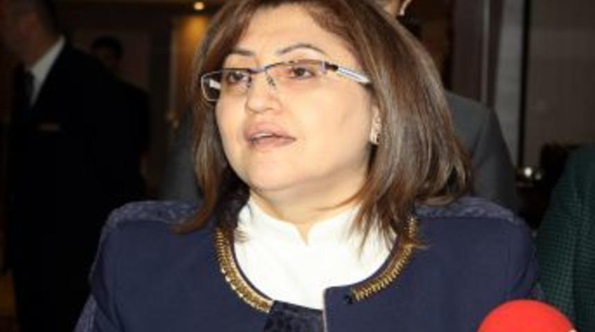 Bakan Şahin'den Gen&ccedil;'e Tepki: Seviyesizlik Ve Ahlaksızlık