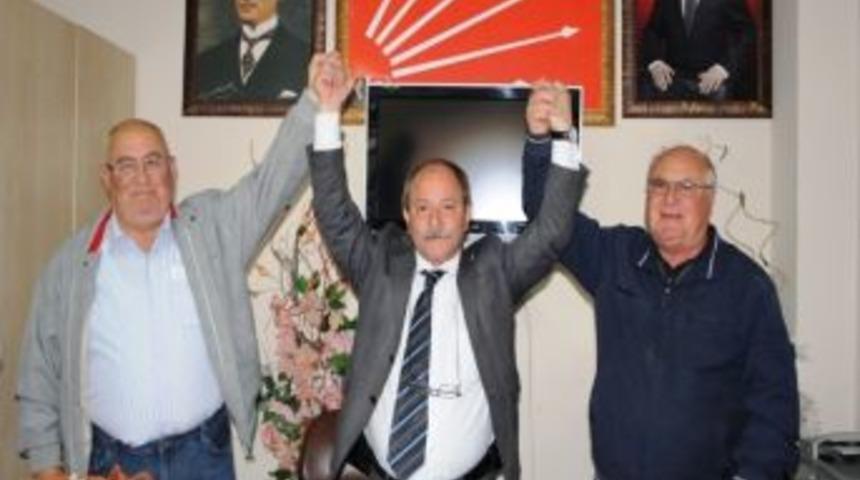 Ayvalık&rsquo;ta Chp&rsquo;nin Yeni Başkanı G&ouml;rev Başı Yaptı