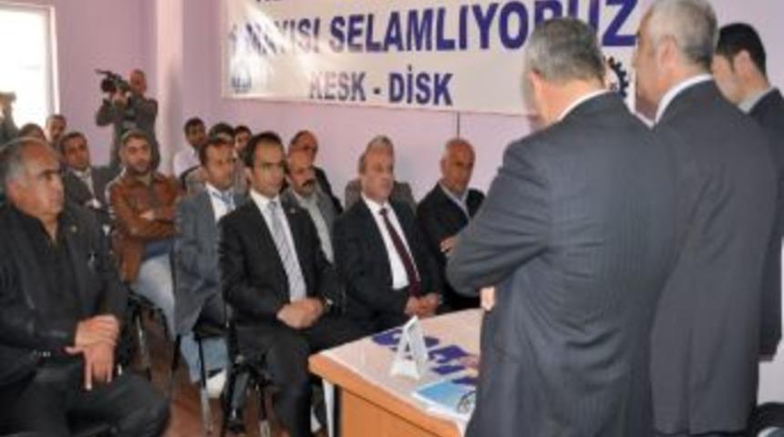 Y&uuml;ksekova&rsquo;da 1 Mayıs&rsquo;a Katılım &Ccedil;ağrısı
