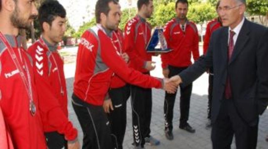 &Ccedil;ukobirlikspor&rsquo;dan Hadi&rsquo;ye Ziyaret