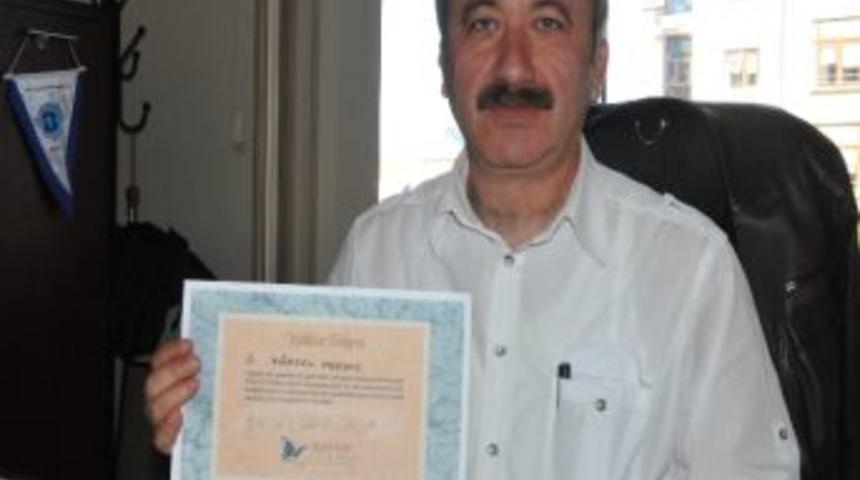 Haytap&rsquo;tan Veterinere Teşekk&uuml;r Plaketi