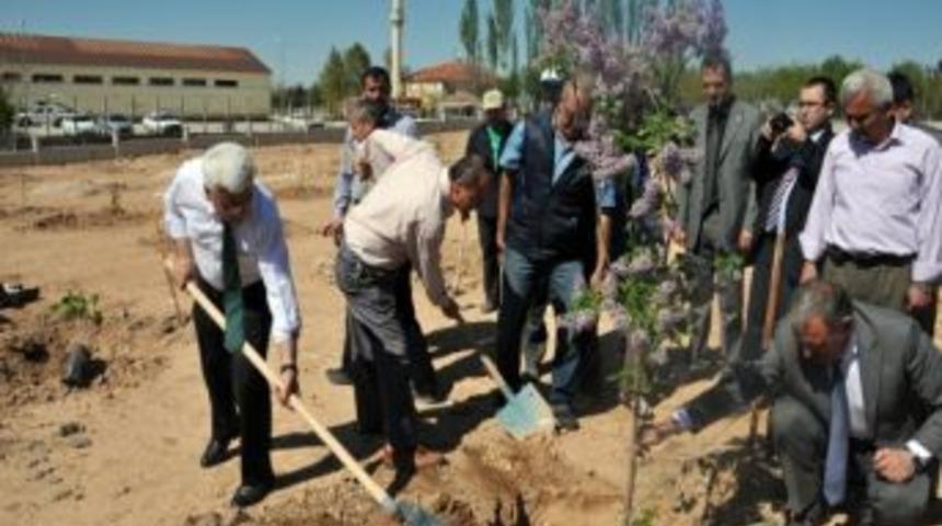 Karaman Valisi Koca, Yeni Sgk Hizmet Binasını İnceledi