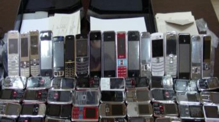 Ka&ccedil;ak Cep Telefonu Satan 11 Işyerine Baskın