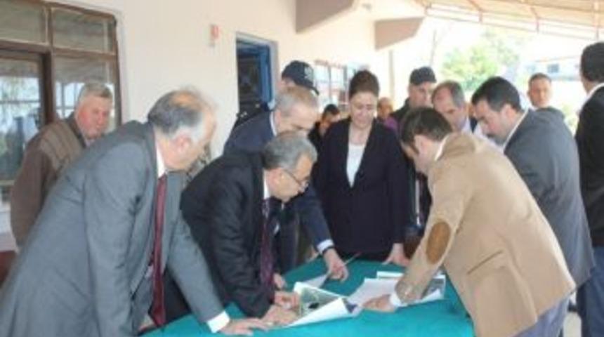 Vali Mustafa B&uuml;y&uuml;k Kaynarca&rsquo;da