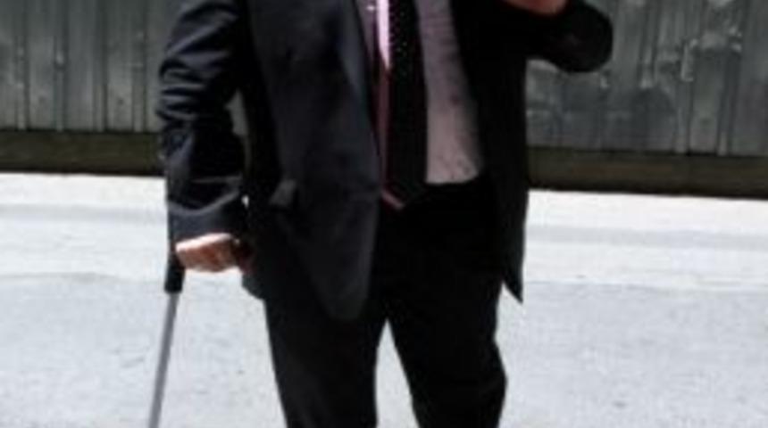 (&ouml;zel Haber) Akil İnsanlar Toplantısında Protez Bacağını Atan Gazi Konuştu