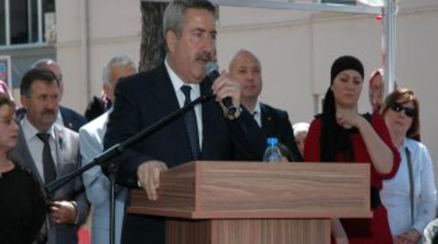 Arın&ccedil;'tan Barış Duası: Allah Bizi Birbirimizden Ayırmasın