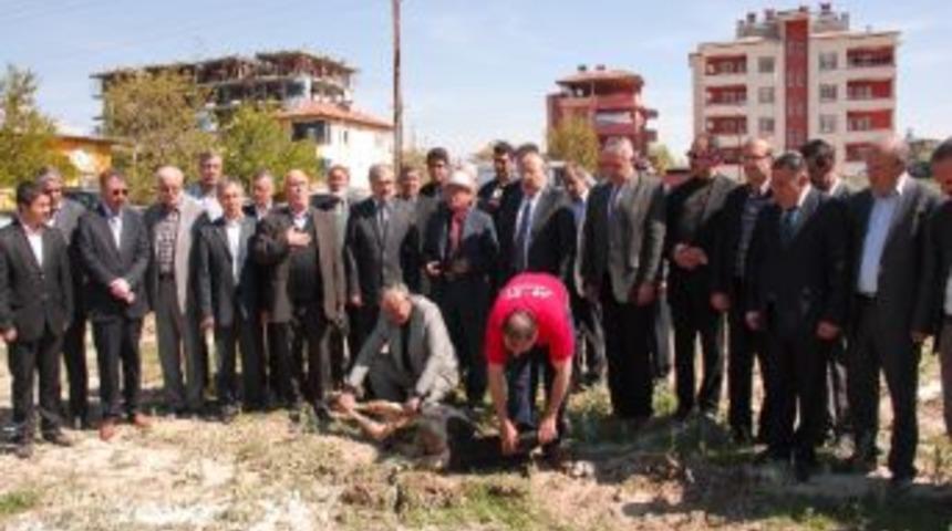 Elbistan'da Hz. Mevlana Kültür Sarayı’nın Temeli Atıldı