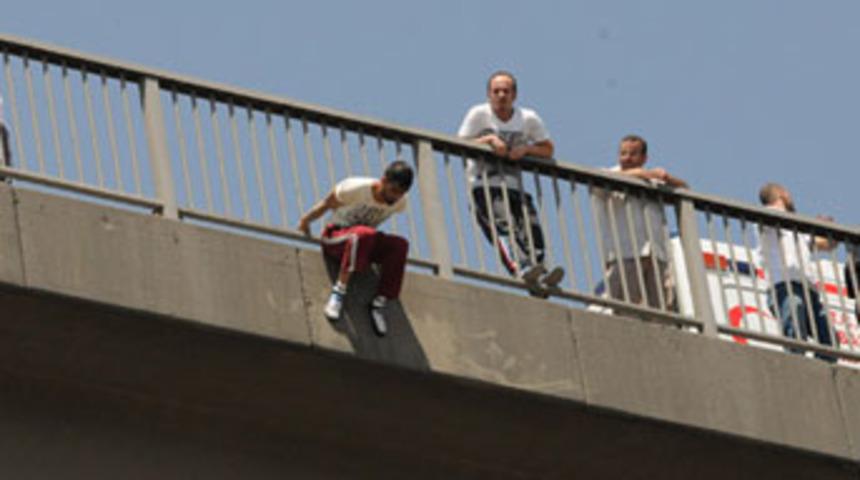 Viyad&uuml;kte &ouml;l&uuml;m kalım kararı