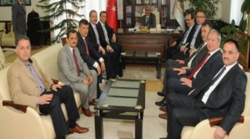 Başkan Gen&ccedil;: Şehirlerin Gelişmesi I&ccedil;in 'ortak Akıl' Birlikteliği Şart