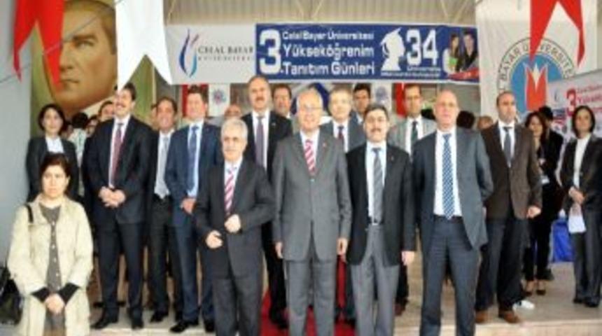 Et&uuml; Manisa Celal Bayar &Uuml;niversitesi Tanıtım G&uuml;nleri Fuarında