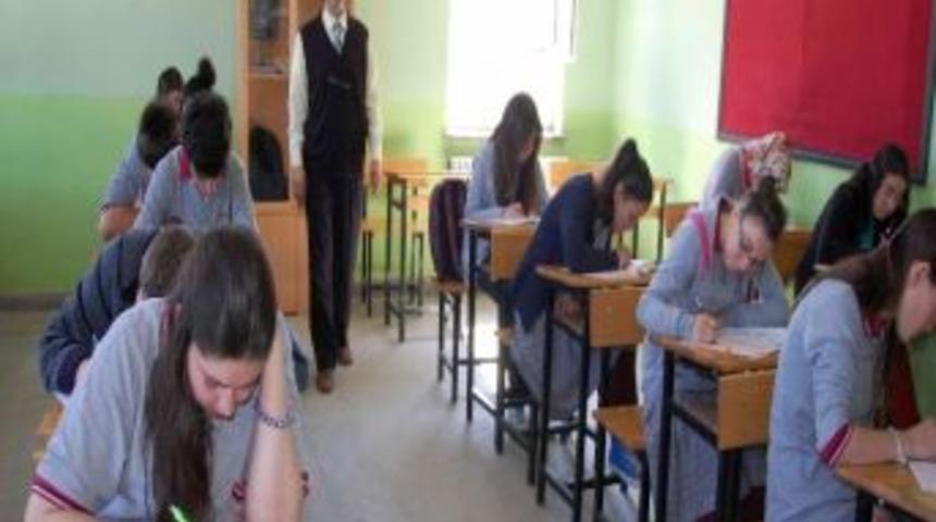 Kitap Okuma Yarışına Rekor Katılım