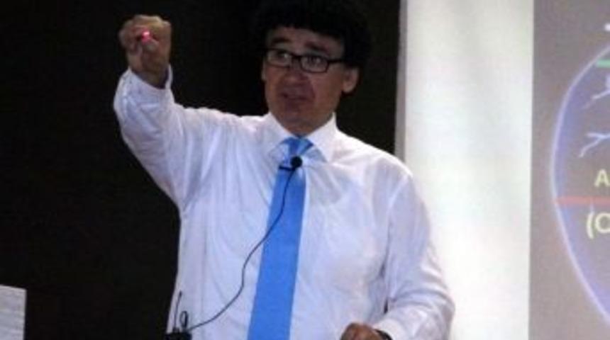 &lsquo;sevgi &Ccedil;i&ccedil;ekleri&rsquo; Semineri Verildi