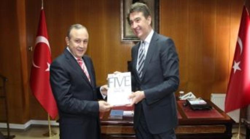 Sırp Büyükelçi Spasojeviç, Srebrenitsa Katliamı İçin Özür Dileyen Cumhurbaşkanı Nokoliç’in Açıklamalarını Değerlendirdi