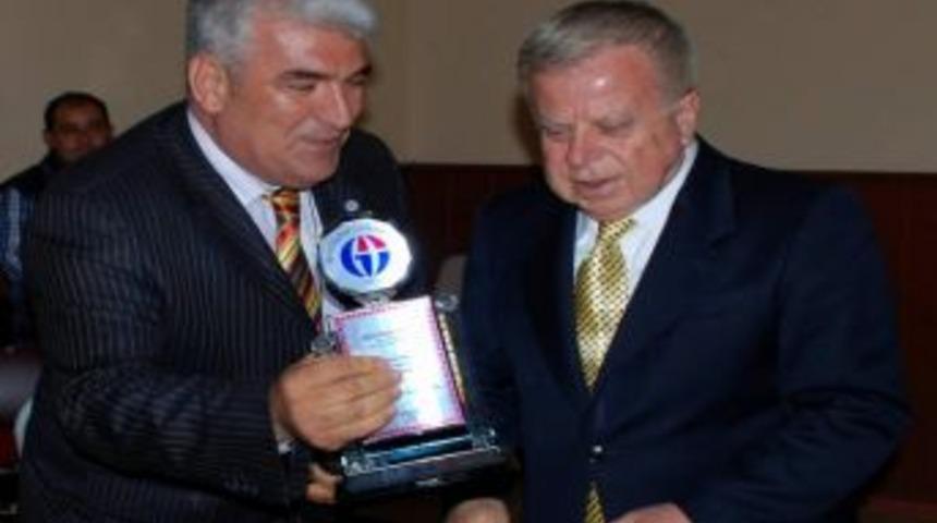 Nizip&rsquo;te &ldquo;girişimcilik&rdquo; Konulu Konferans D&uuml;zenlendi