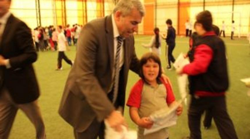 Ttf&rsquo;den Fatsalı &Ccedil;ocuklara Forma