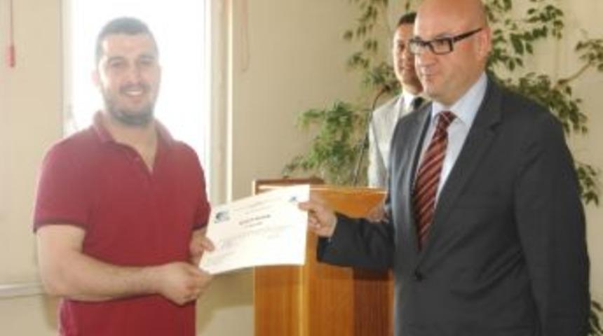 Girişimci Adayları Sertifikalarını Keskin'in Elinden Aldı