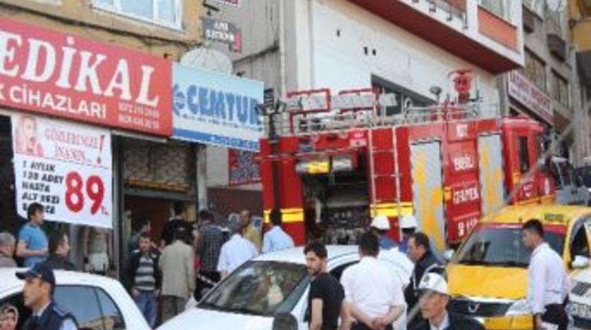 Kdz. Ereğli&rsquo;de Boş Bir D&uuml;kkanda &Ccedil;ıkan Yangın Korkuttu