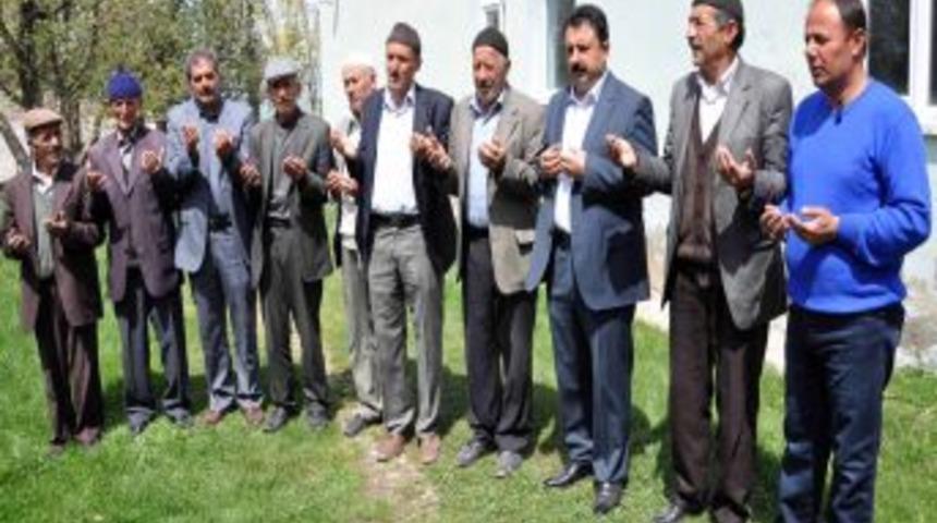 Muş'ta Barış I&ccedil;in Toplu Dua Edildi