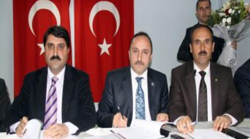 Bing&ouml;l Belediyesi Iş&ccedil;ilerle 2 Yıllık S&ouml;zleşme Imzaladı