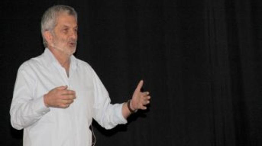 &Uuml;nl&uuml; Karikat&uuml;rist Salih Memecan &Ccedil;ankırı&rsquo;da