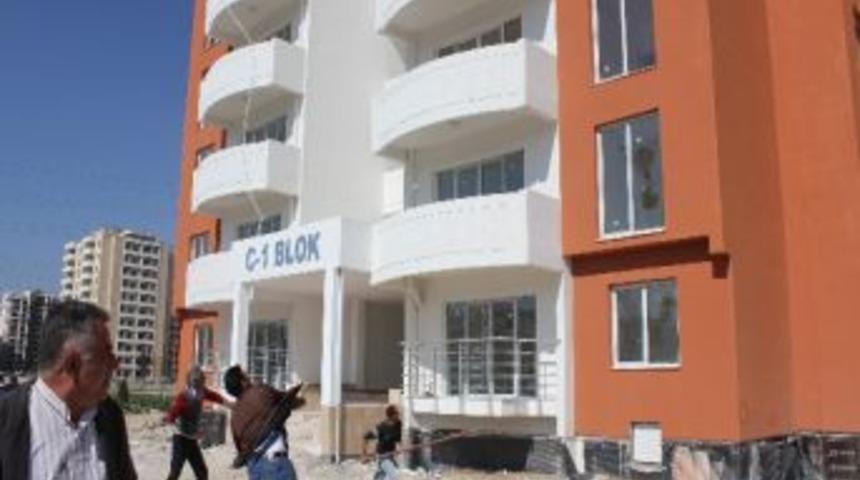 Binayı Savaş Alanına &Ccedil;evirdiler