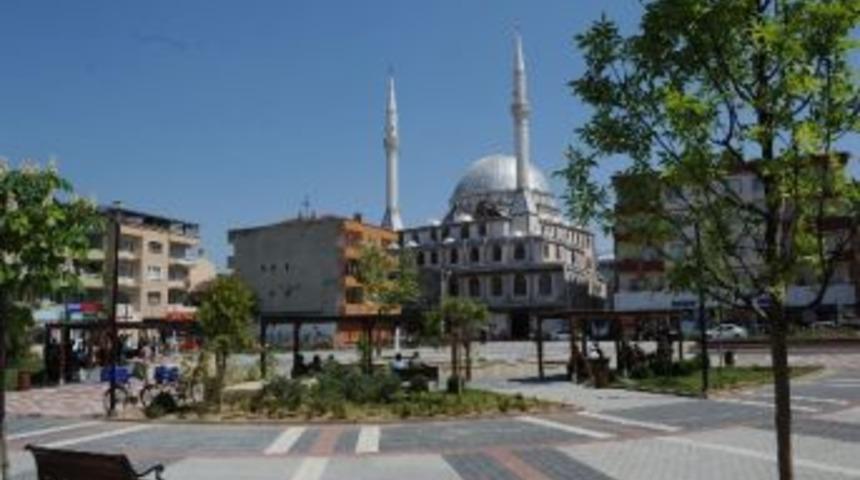 Bağlarbaşı Meydanı &Ccedil;ocuklarla Şenlenecek