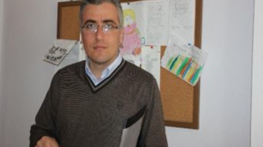 Otistik &Ccedil;ocuğu Anlamanın İpu&ccedil;ları