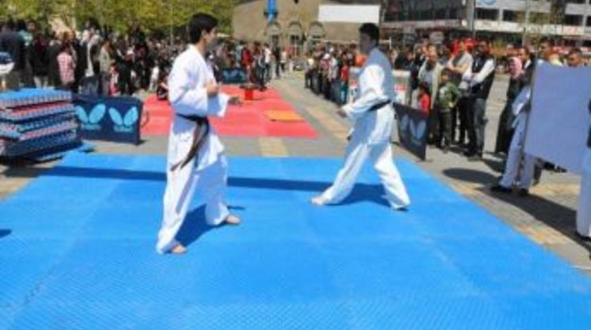 'nerede Hareket, Orada Bereket' Etkinliği